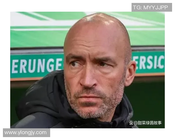 足球明星身边的保安究竟是谁揭秘他们的故事与传奇经历